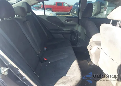 2017 Honda Accord Ex z USA, uszkodzony, nr VIN 1HGCR2F77HA244139